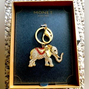 🐘Monet elephant keychain🐘